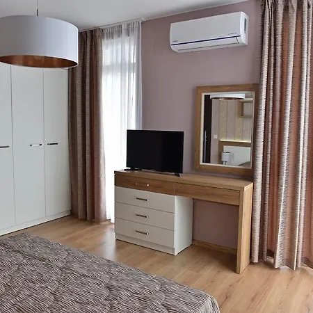 Lucky Complex Apartmán Ravda