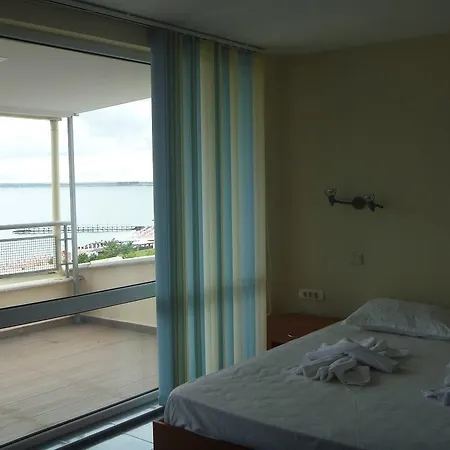 Lucky Complex Apartment Rawda